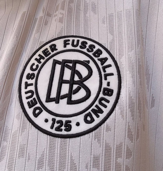 Almanya düz beyaz 2026 Forma