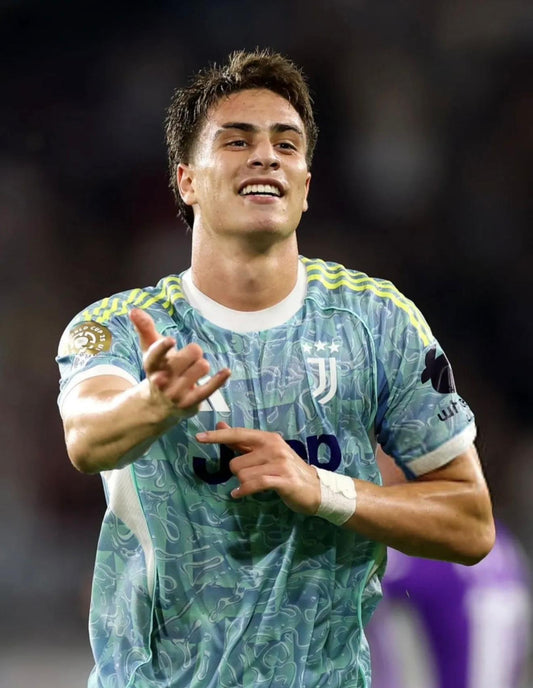 Juventus 2026 Mavi Forma