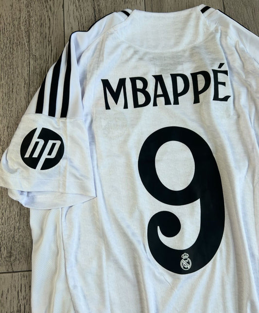 Real Madrid Beyaz Yeni Sezon Forma