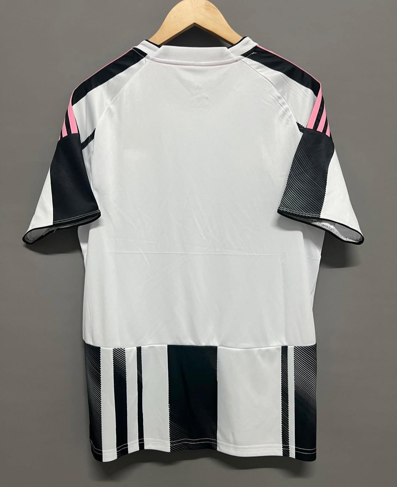 Juventus 2026 Ev Sahibi Forma