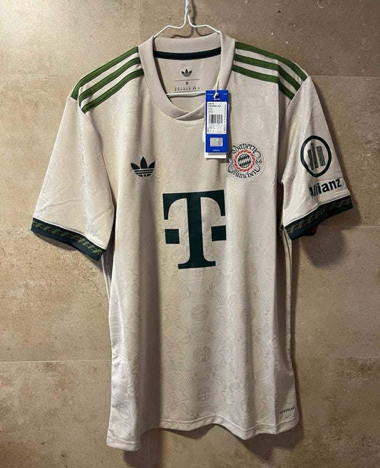 Bayern Münih 2026 X Özel seri forma