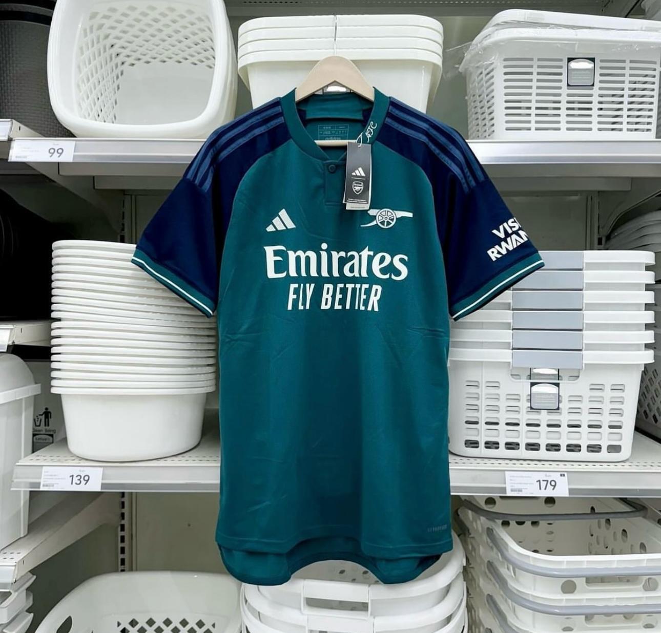 Arsenal 2023 Yeşil forma